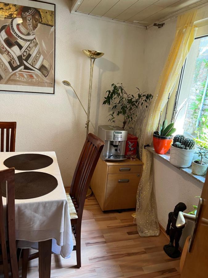 Gaestehaus Linden -Zweibettzimmer ภายนอก รูปภาพ