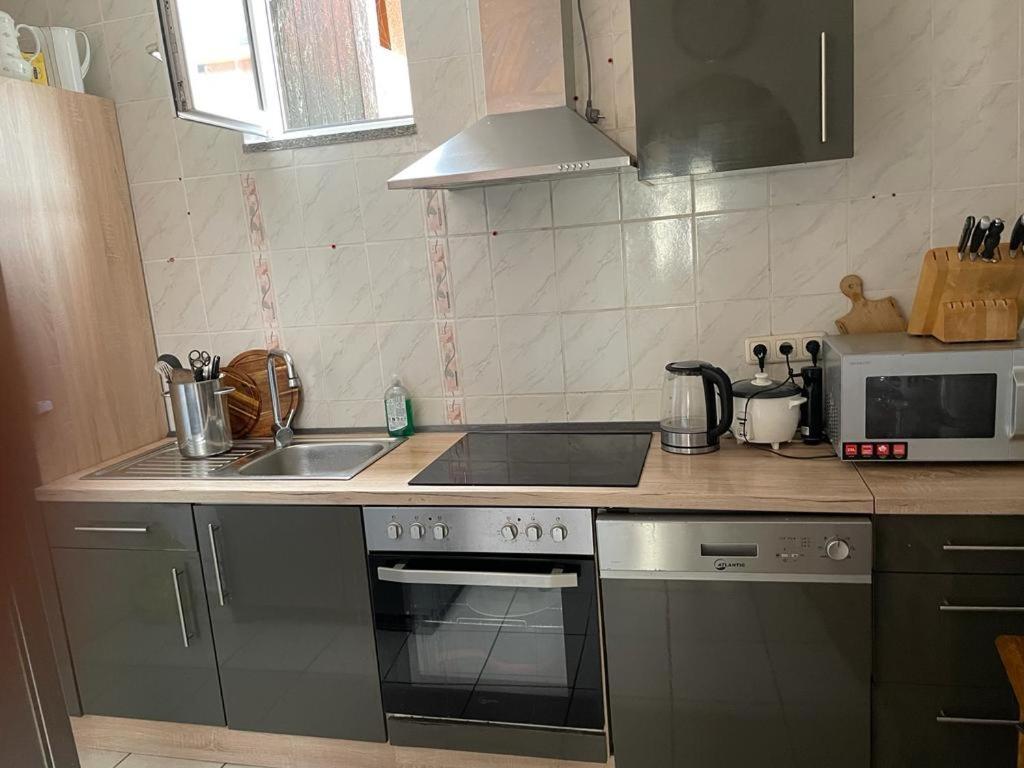 Gaestehaus Linden -Zweibettzimmer ภายนอก รูปภาพ
